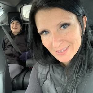 Meet your Posher, Ta marie